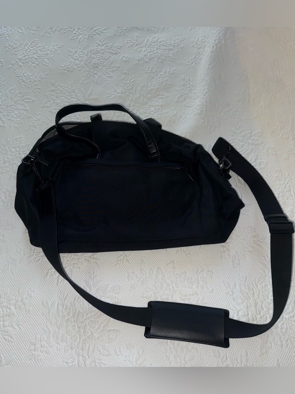 Away Black Nylon Everywhere Bag (Original Version)